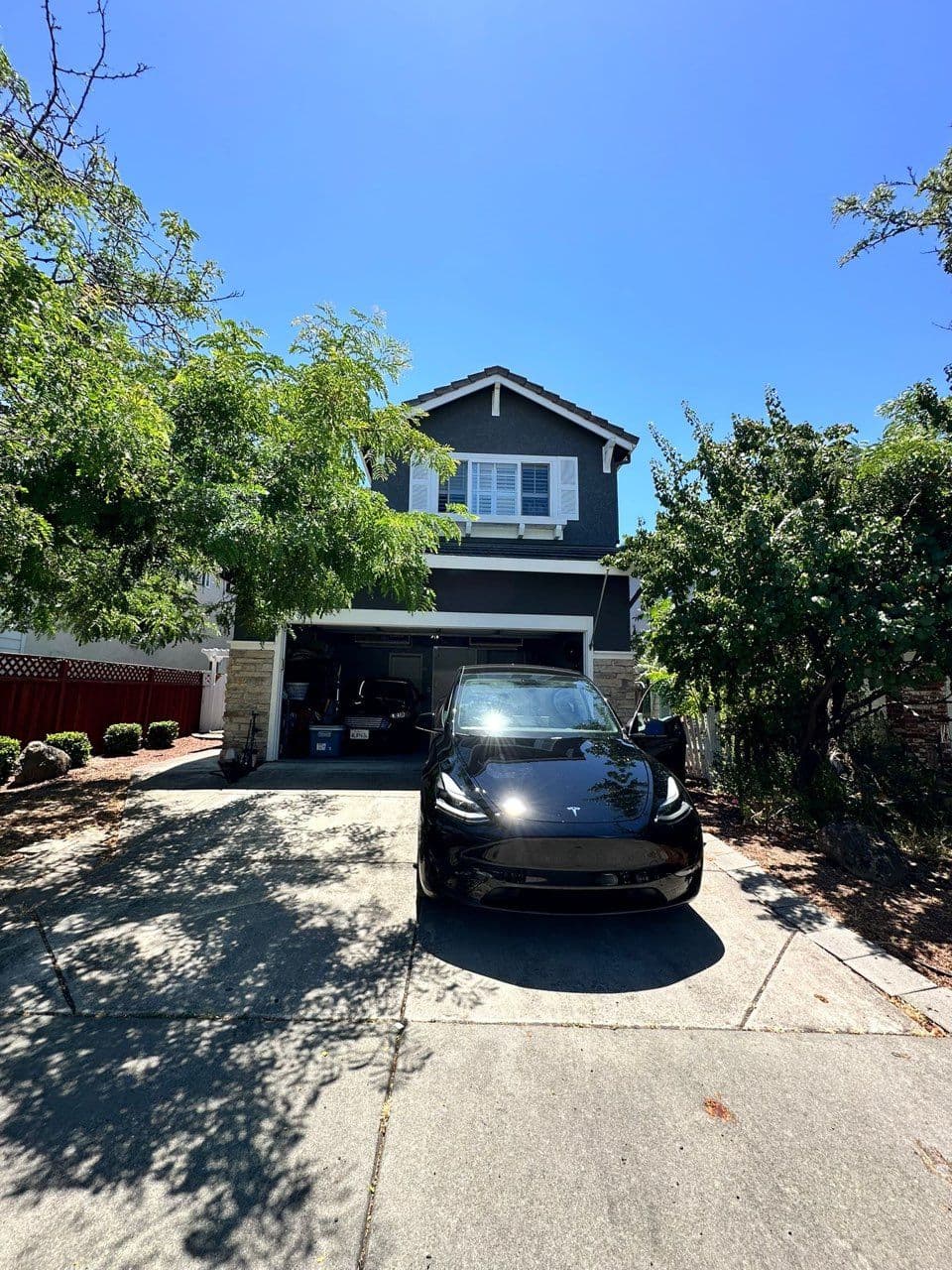 Convenient Home EV Charging with VNH Electric