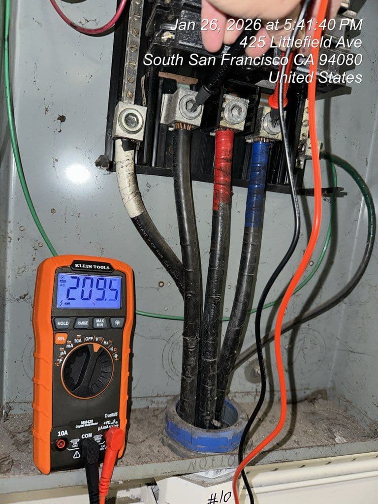 Gallery photos for Quick Power Restoration at South San Francisco Warehouse: Image #1